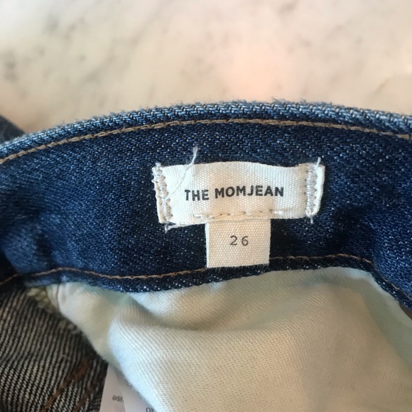 Madewell • The Mom Jean - Size 26 - Picture 3 of 3